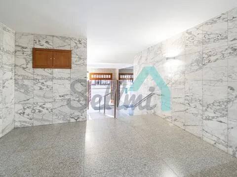 Piso de 107 m² en Oviedo