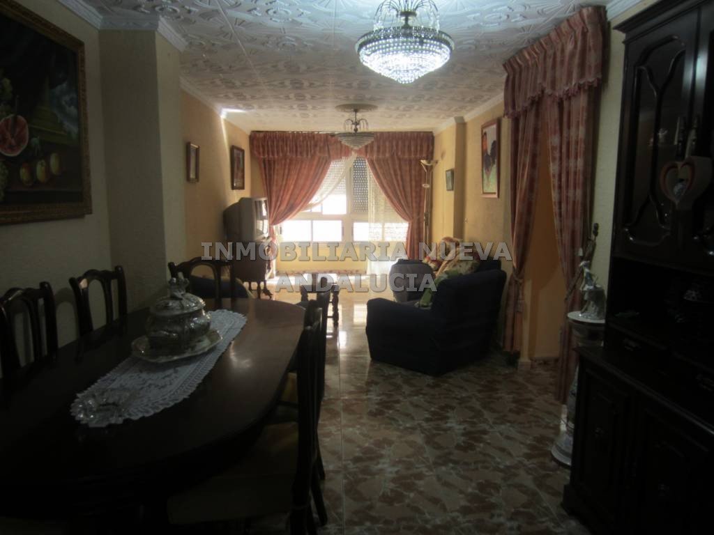 Piso de 95 m² en Almería