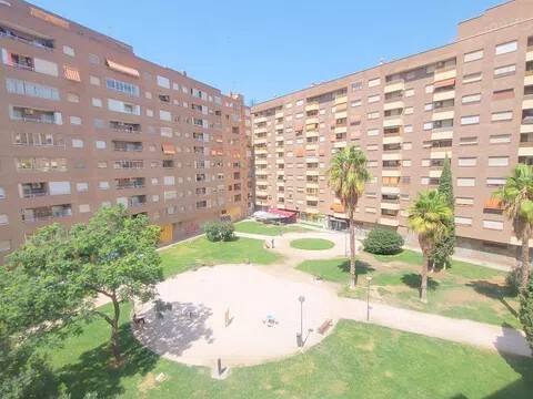 Piso de 64 m² en Zaragoza