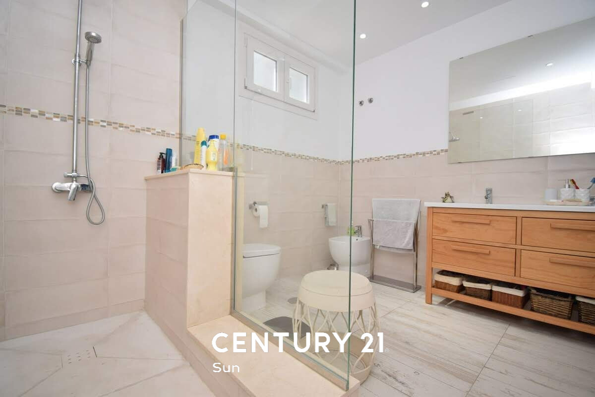 Casa de 210 m² a Estepona