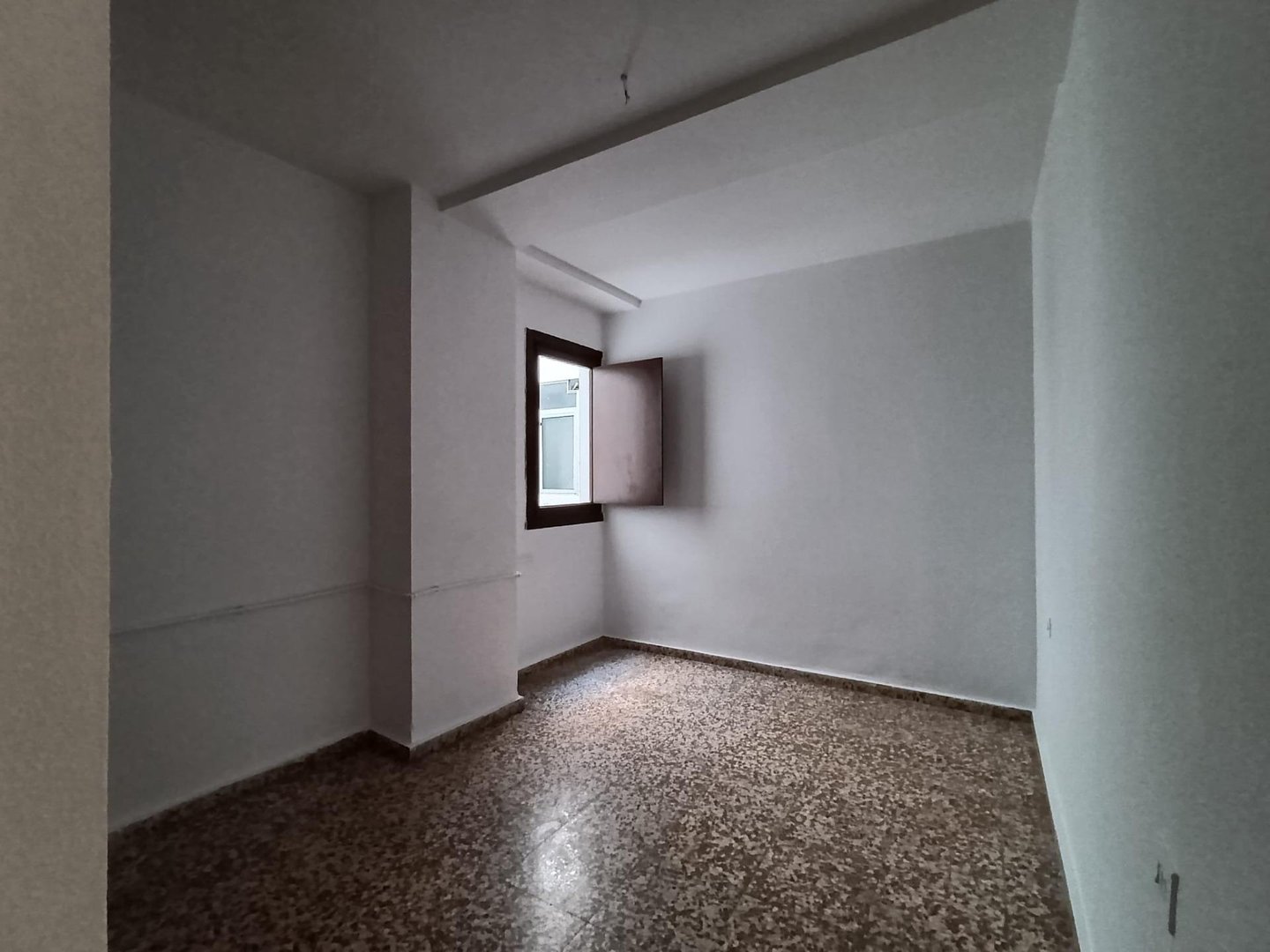 Piso de 80 m² en Adra