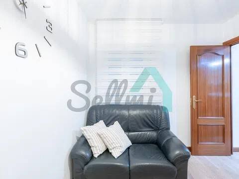 Piso de 74 m² en Oviedo