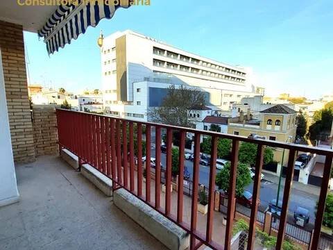 Piso de 105 m² en Sevilla