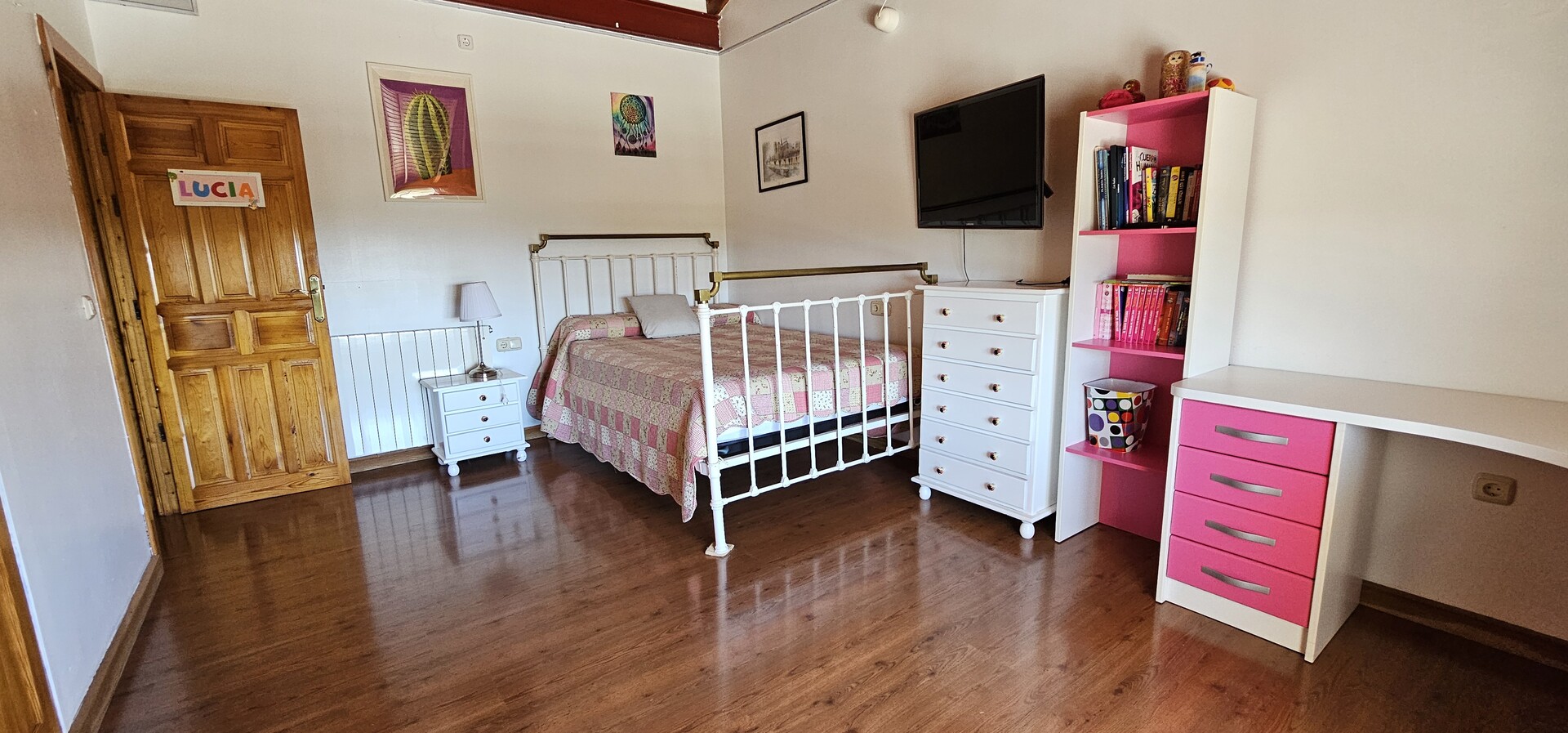 Piso de 1500 m² en Totana