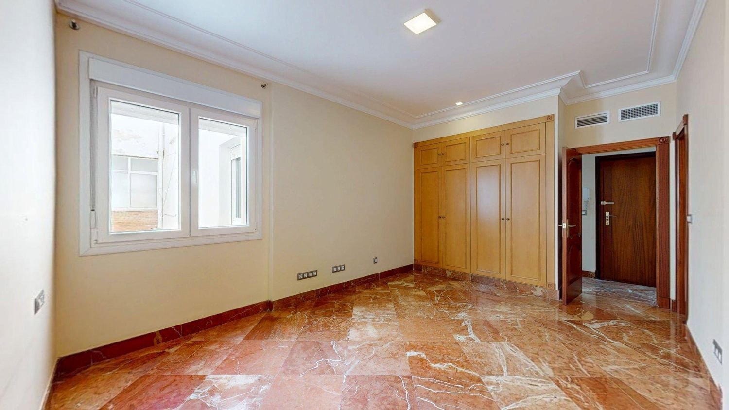 Piso de 173 m² en Sevilla