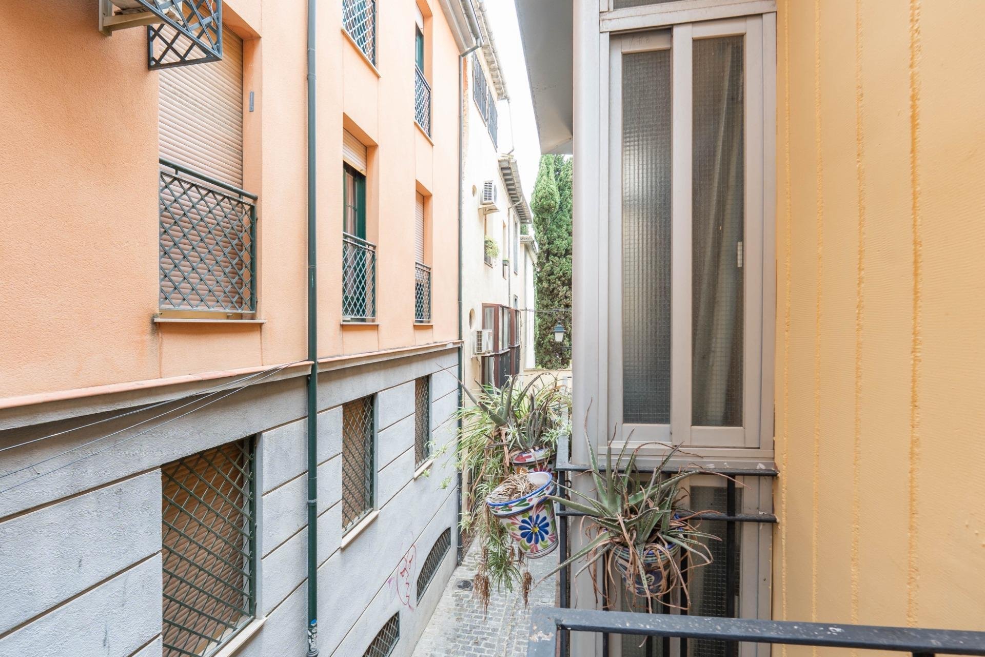 Piso de 84 m² en Granada