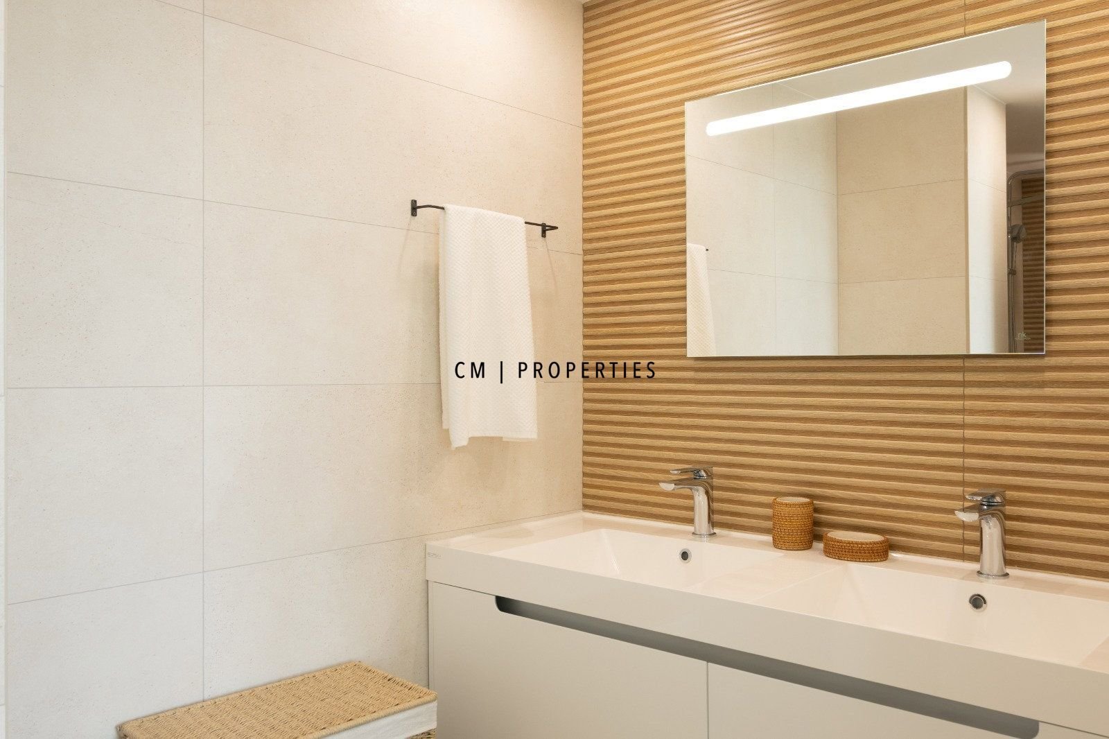 Wohnung 100 m² in Valencia