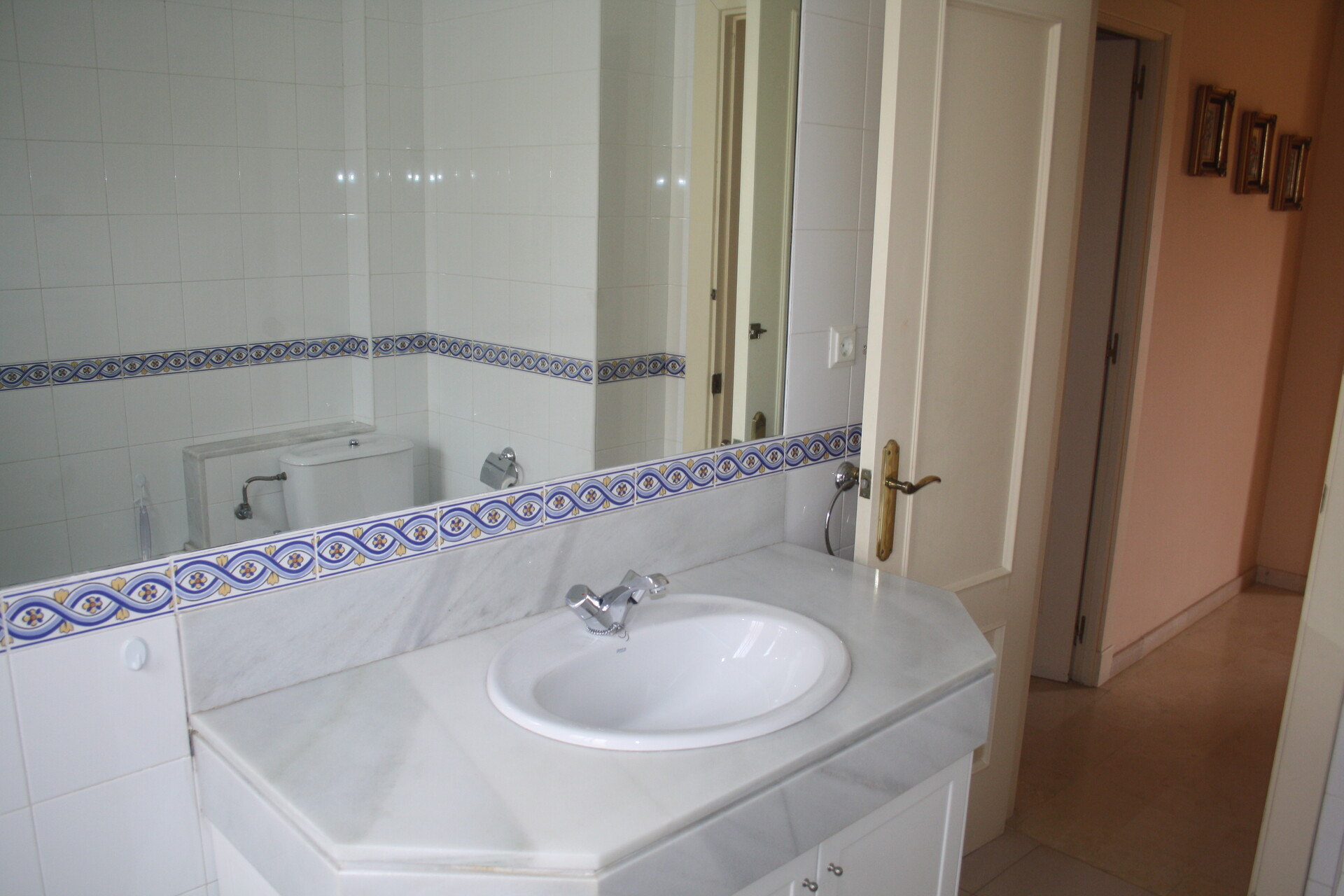 Casa de 140 m² en Algeciras