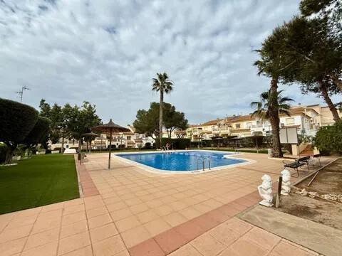 Casa de 98 m² en Orihuela