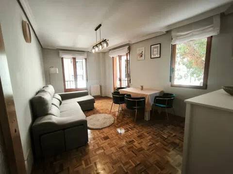Piso de 80 m² en Segovia