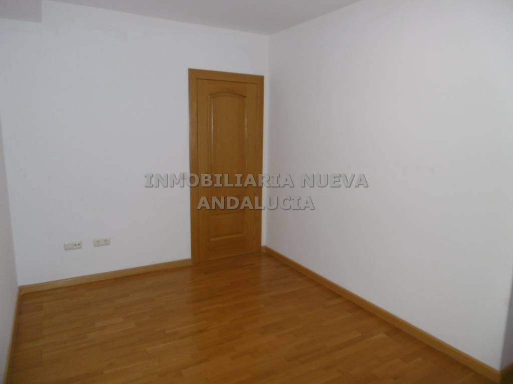 Flat 105 m² in Almeria