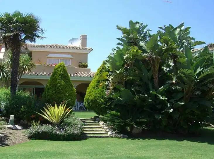 Casa de 180 m² en Estepona