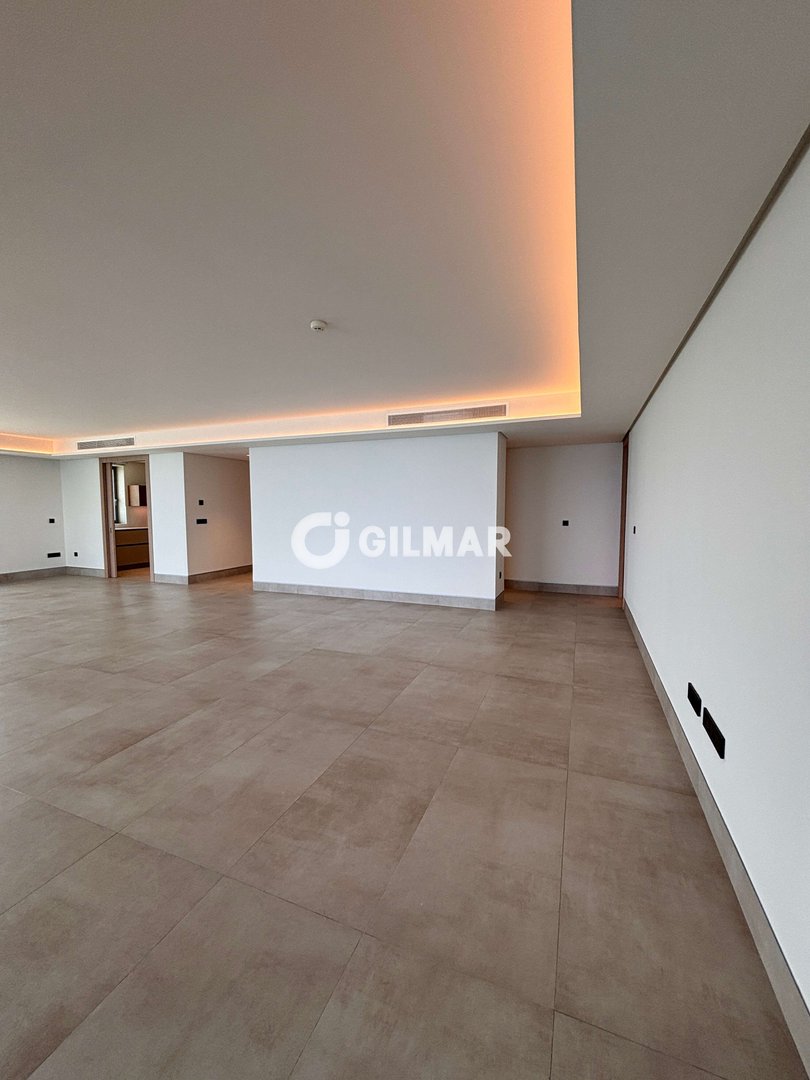 Wohnung 309 m² in Málaga