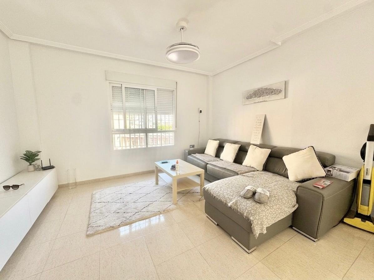 Casa de 100 m² en Orihuela