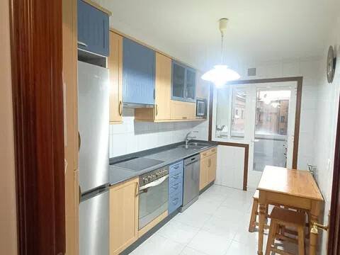 Piso de 90 m² en Pontevedra