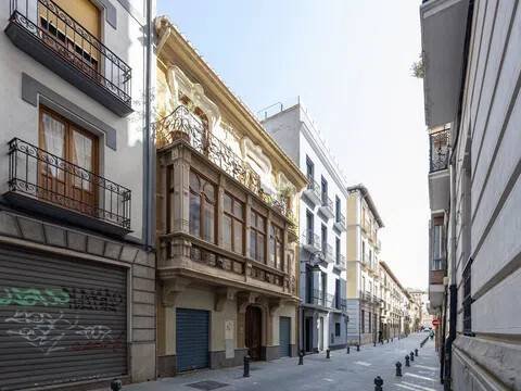 Piso de 80 m² en Granada