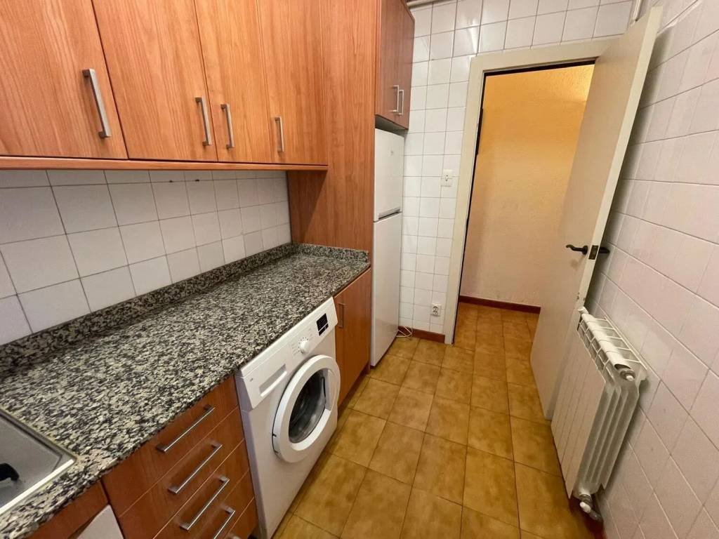Habitación 130 m², Lérida