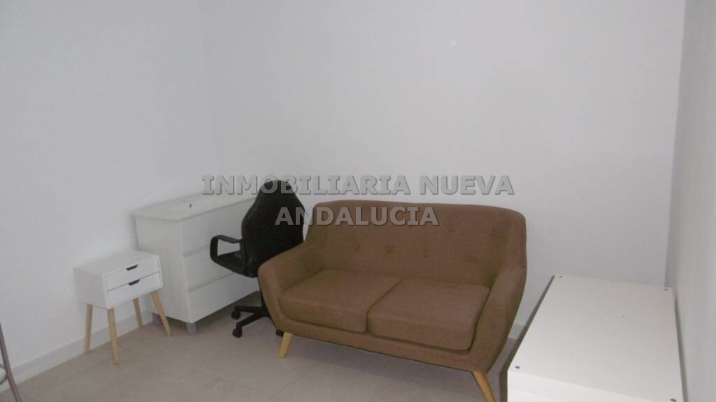 Piso de 90 m² en Almería