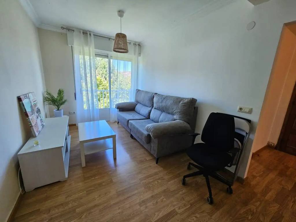 Piso de 90 m² en Ourense