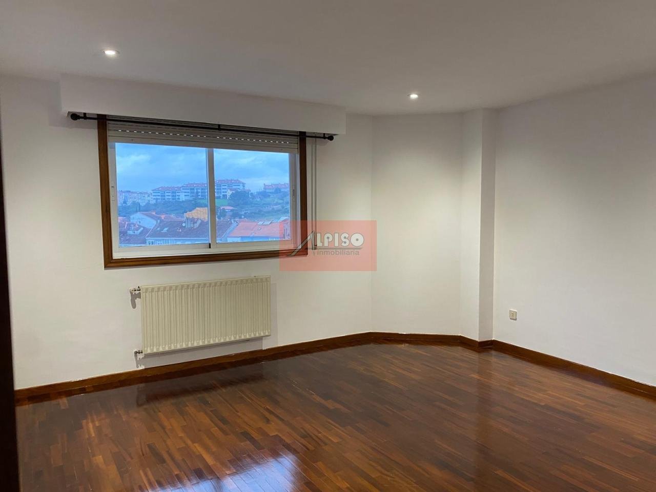 Pis de 82 m² a Ourense