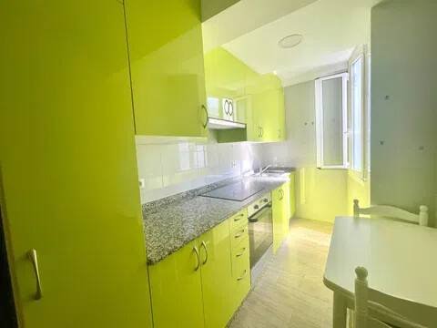 Pis de 85 m² a Santiago de Compostel·la