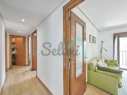 Piso de 82 m² en Oviedo