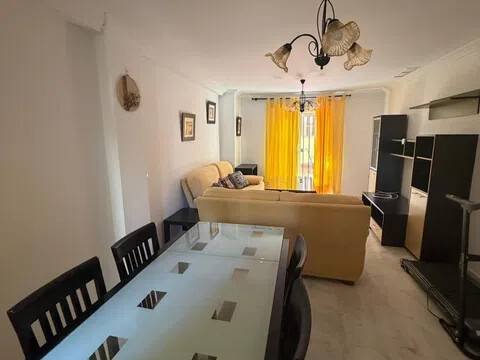 Casa de 230 m² a Mairena del Aljarafe
