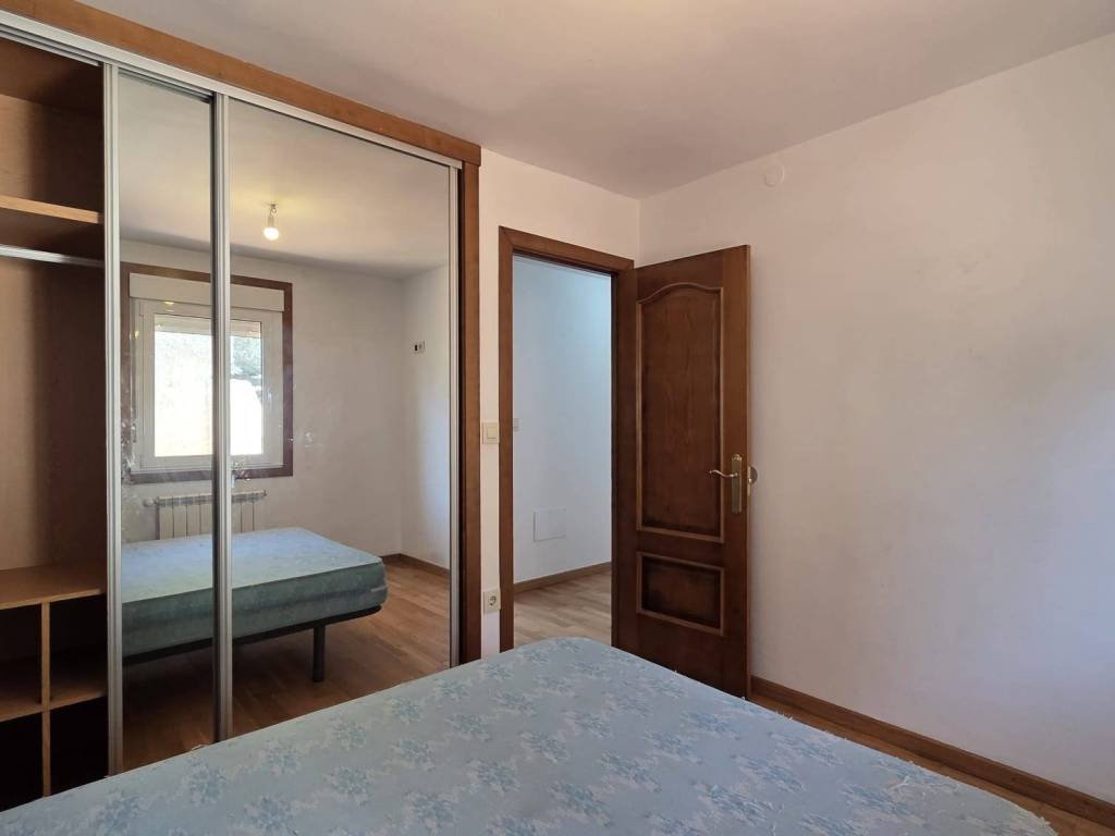 Casa de 180 m² en Teo