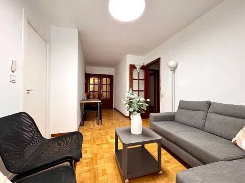 Zimmer 190 m², Madrid