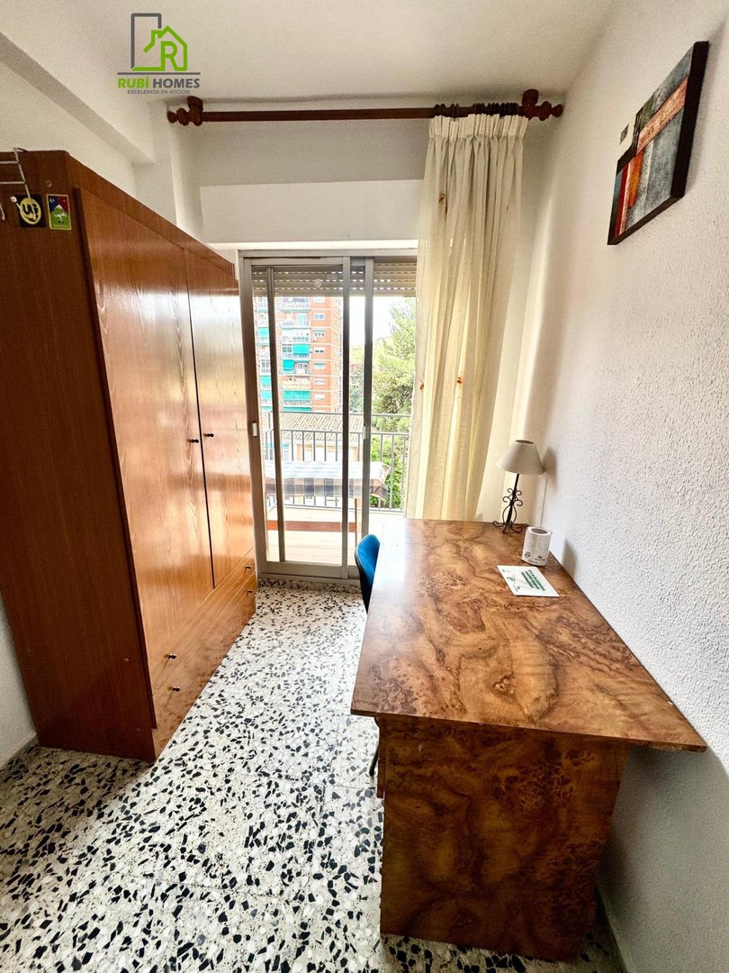 Piso de 115 m² en Granada