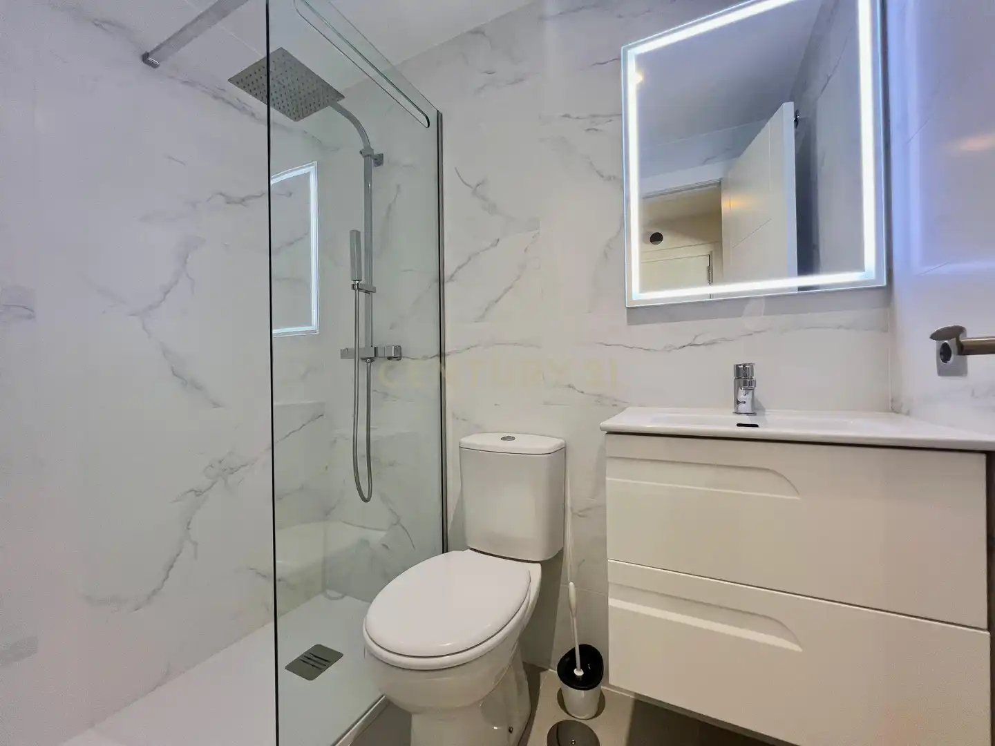 House 250 m² in Ogíjares