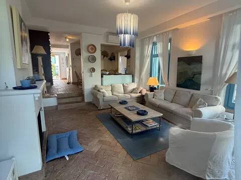 Casa de 300 m² en San Roque