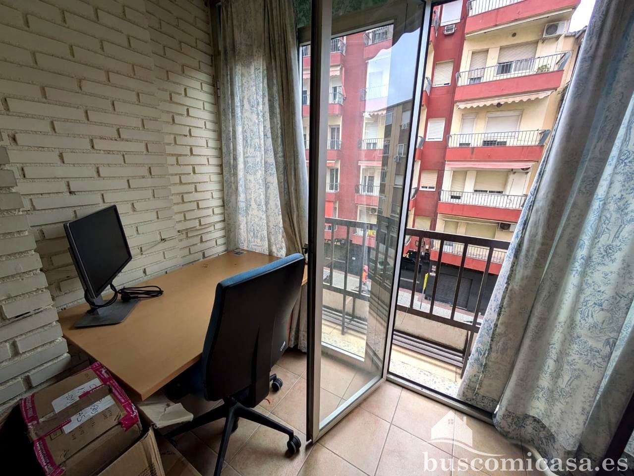 Habitació de lloguer, Linares