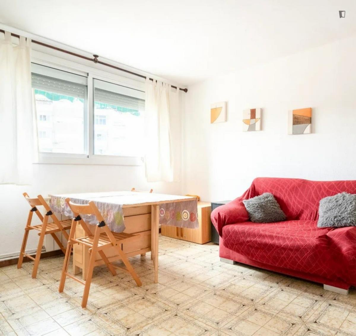 Habitació de lloguer, Badia del Vallès