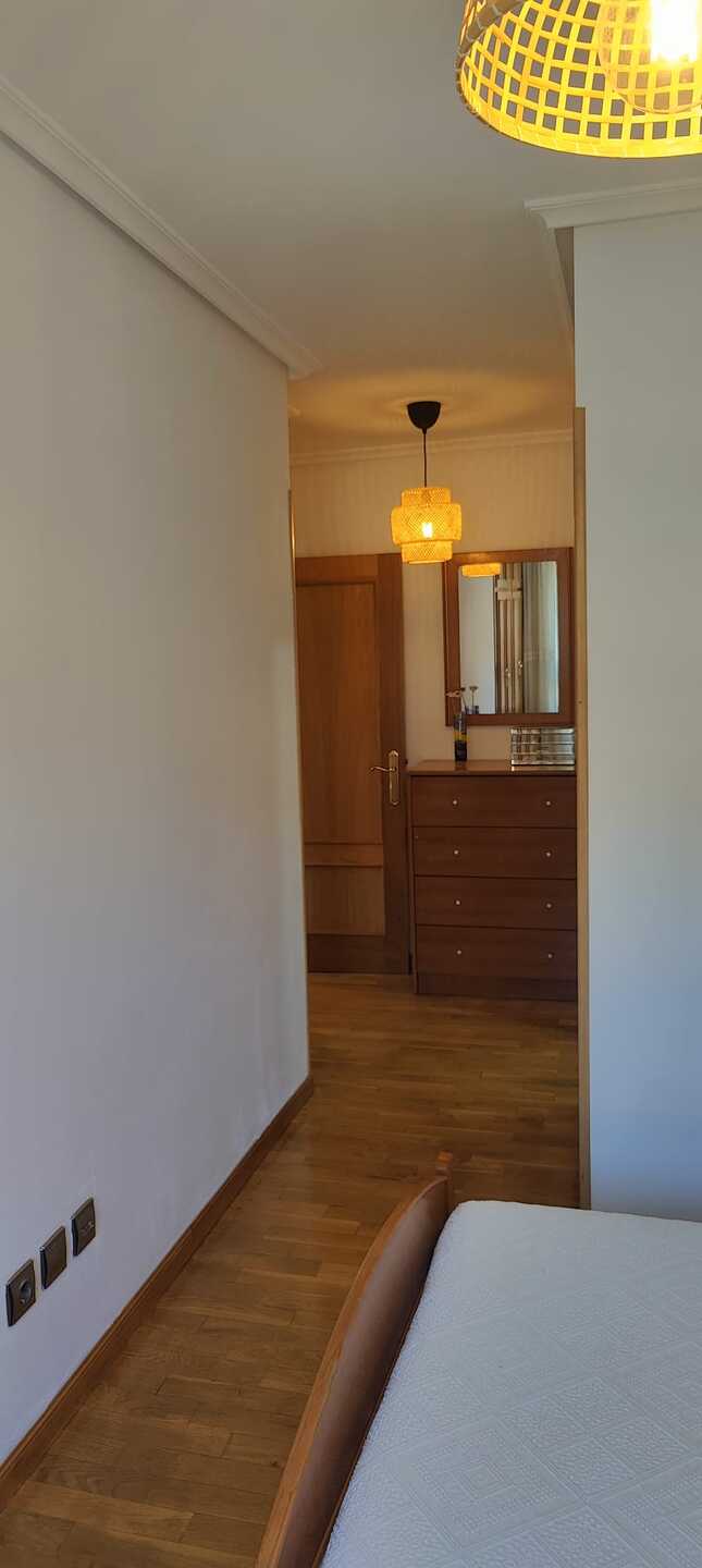 Piso de 82 m² en Oviedo