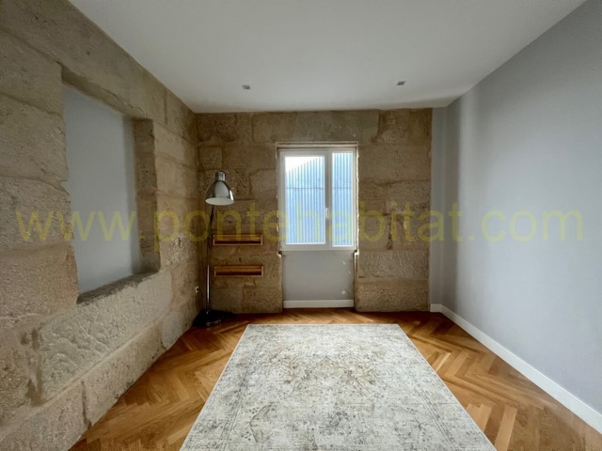 Piso de 150 m² en Pontevedra