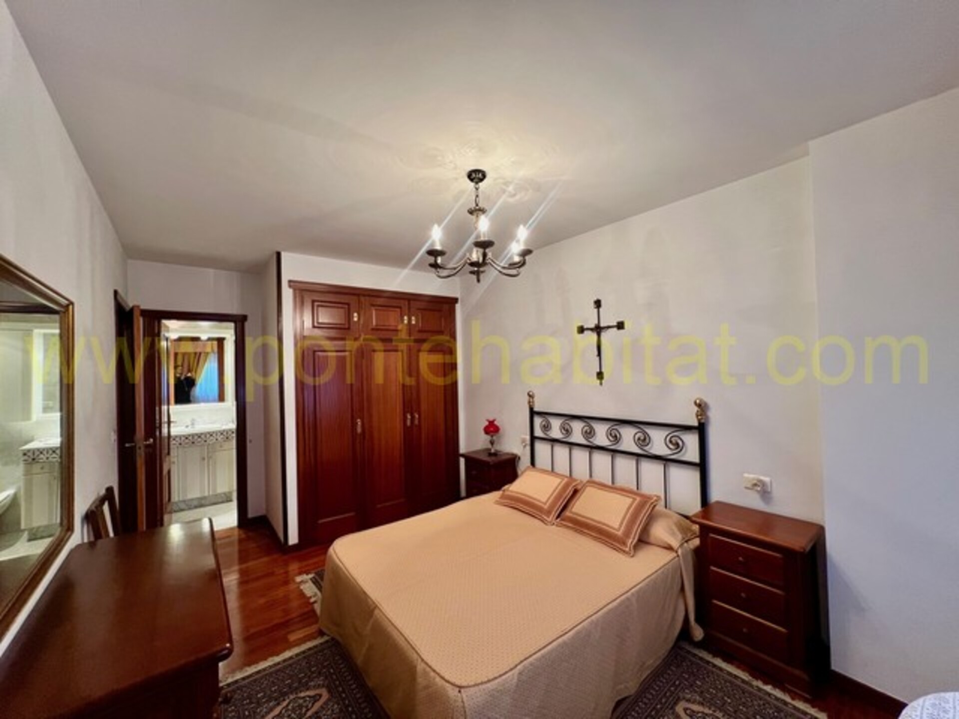 Piso de 115 m² en Pontevedra
