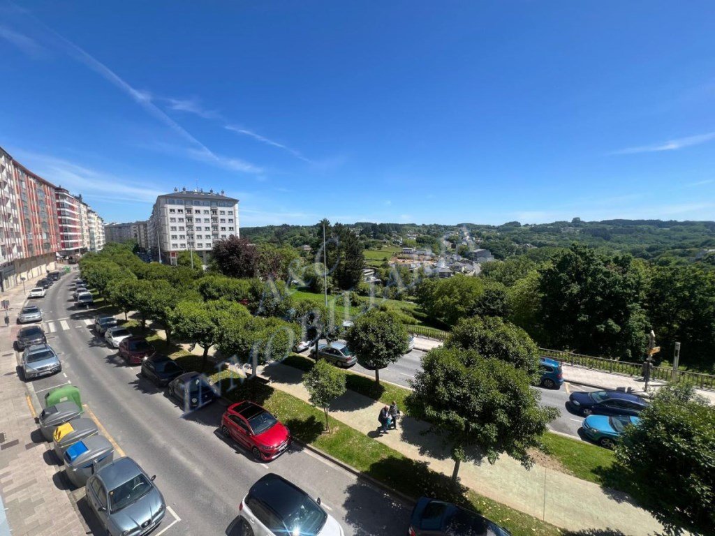 Piso de 90 m² en Lugo