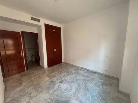 Apartamento 80 m² em Sevilla