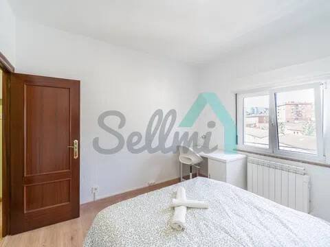 Habitación 92 m², Oviedo