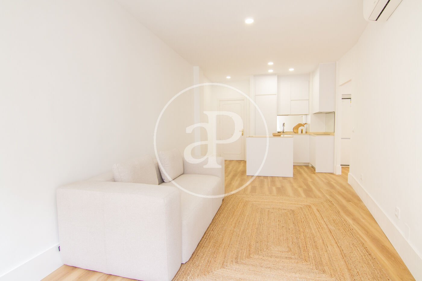 Flat 54 m² in Madrid