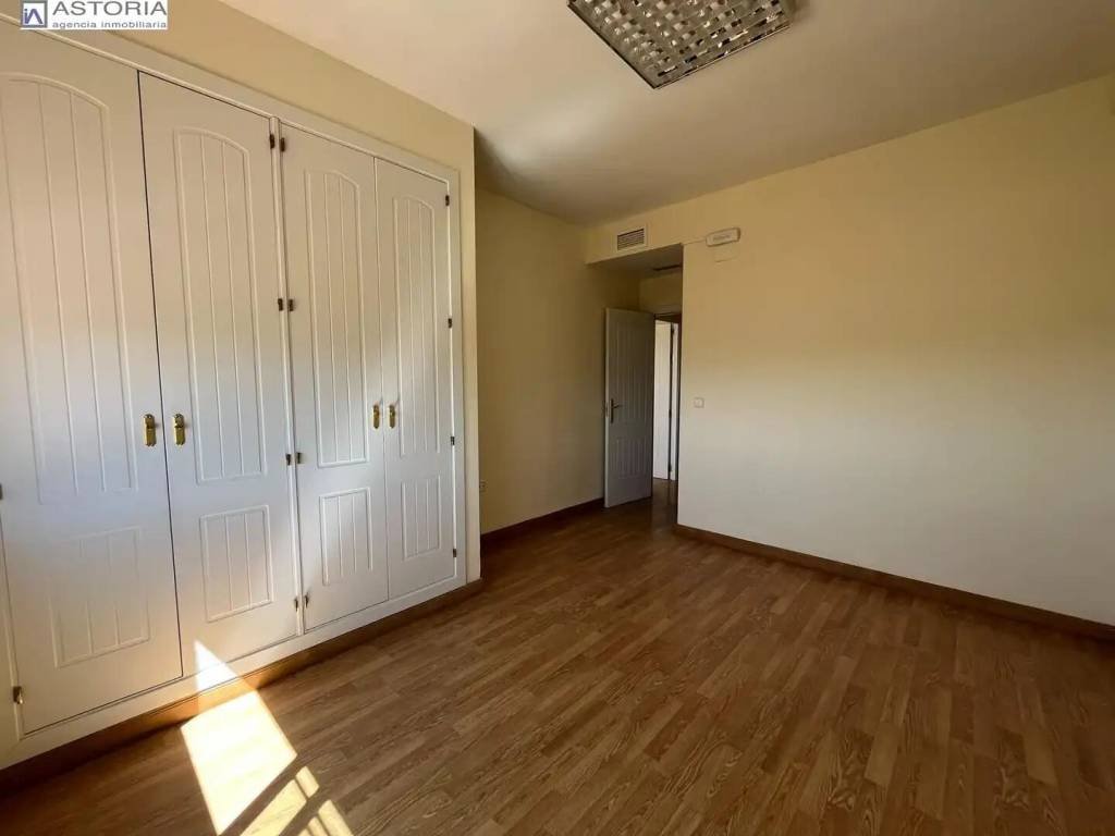 Casa de 215 m² en Granada