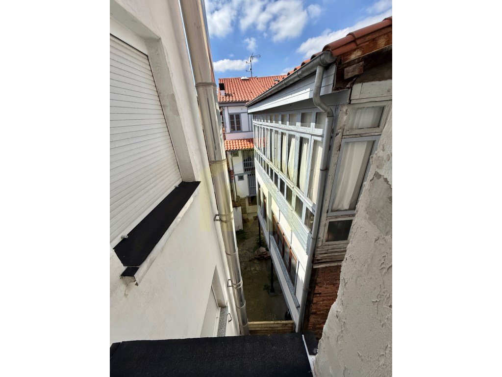Piso de 80 m² en Oviedo