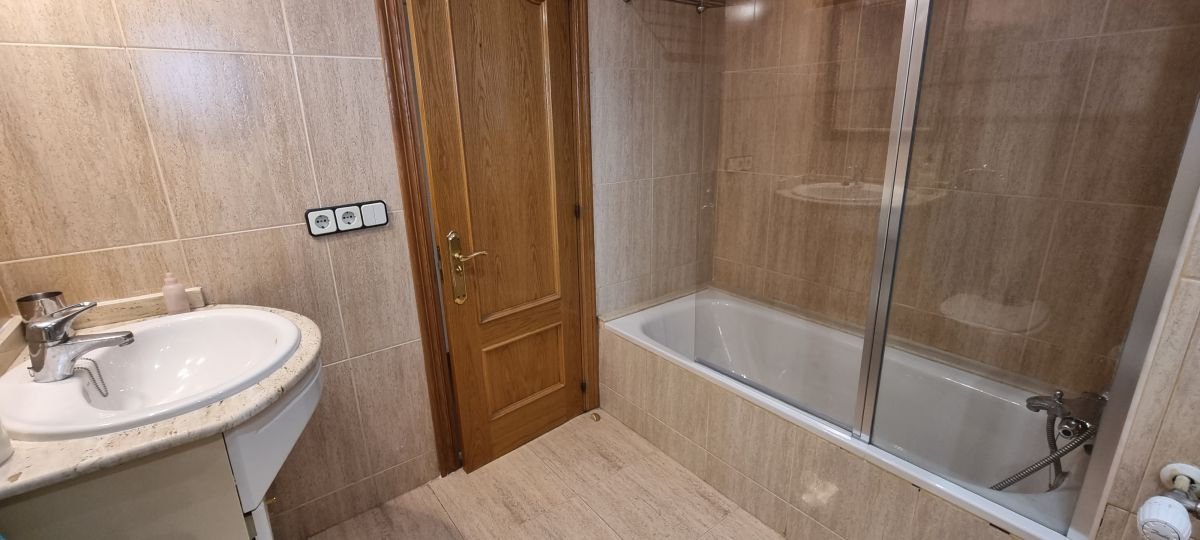 Piso de 95 m² en Oviedo