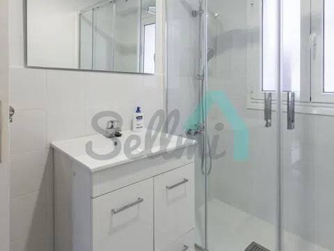 Piso de 87 m² en Oviedo