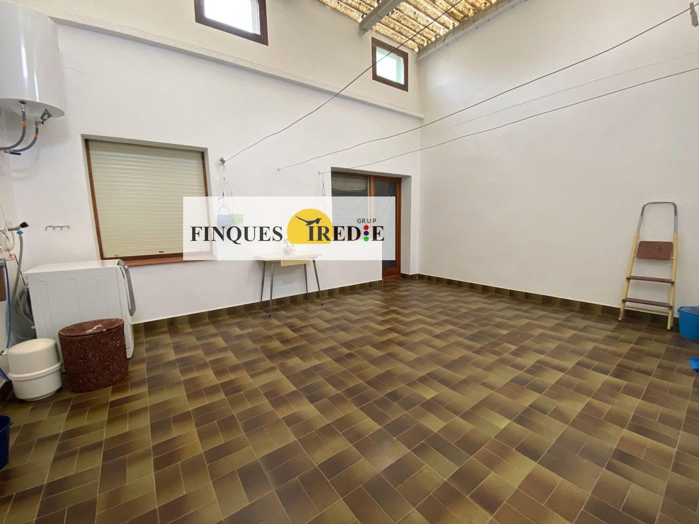 Casa de 712 m² en l'Aldea