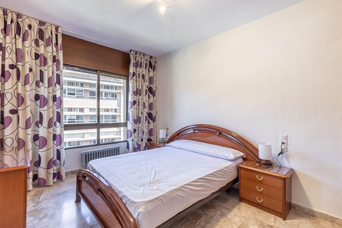 Piso de 65 m² en Granada