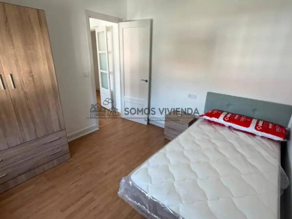 Piso de 86 m² en Ourense
