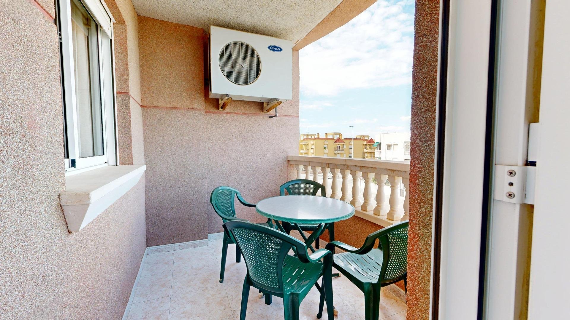Piso de 43 m² en Santa Pola