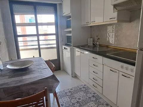 Habitación 120 m², Ávila